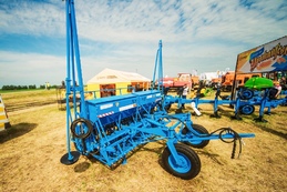 Зернотуковая прессовая сеялка СЗП-3,6А VITA